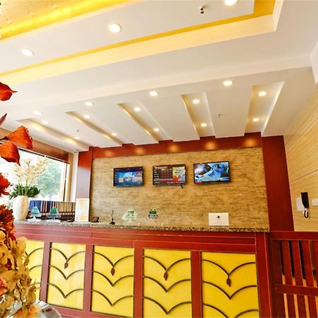Greentree Inn Liaoning Dalian Development Zone Jinma Road Pedestrian Street Express Hotel Ngoại thất bức ảnh