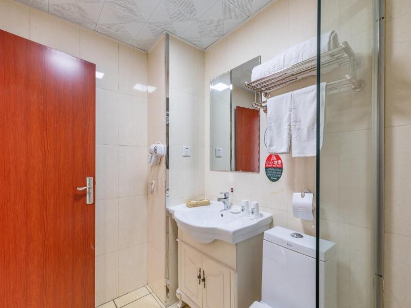 Greentree Inn Liaoning Dalian Development Zone Jinma Road Pedestrian Street Express Hotel Ngoại thất bức ảnh