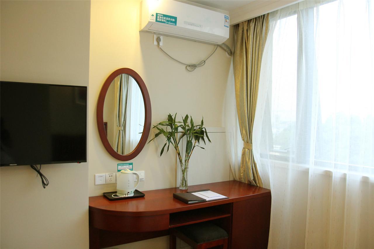 Greentree Inn Liaoning Dalian Development Zone Jinma Road Pedestrian Street Express Hotel Ngoại thất bức ảnh