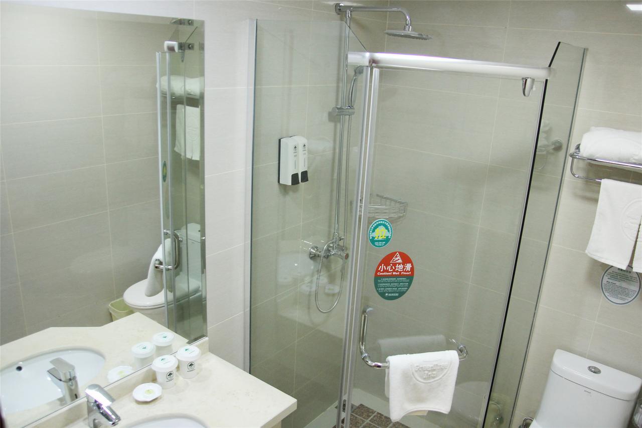 Greentree Inn Liaoning Dalian Development Zone Jinma Road Pedestrian Street Express Hotel Phòng bức ảnh
